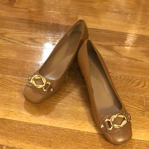Talbots brown leather shoe gold buckle